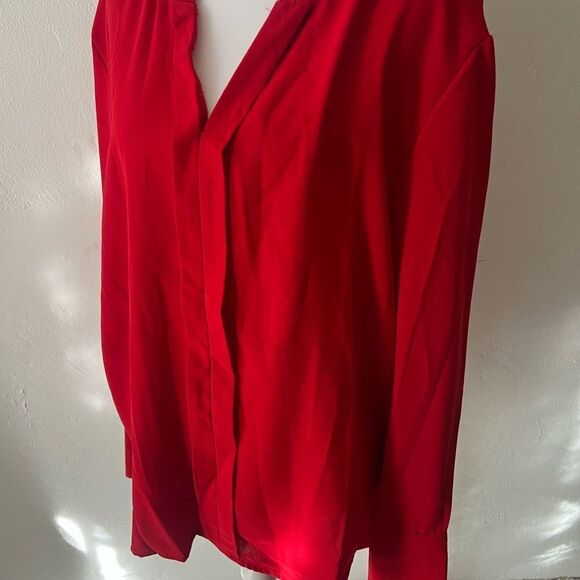 Elegant Red Women's Top - Picture 1 of 5